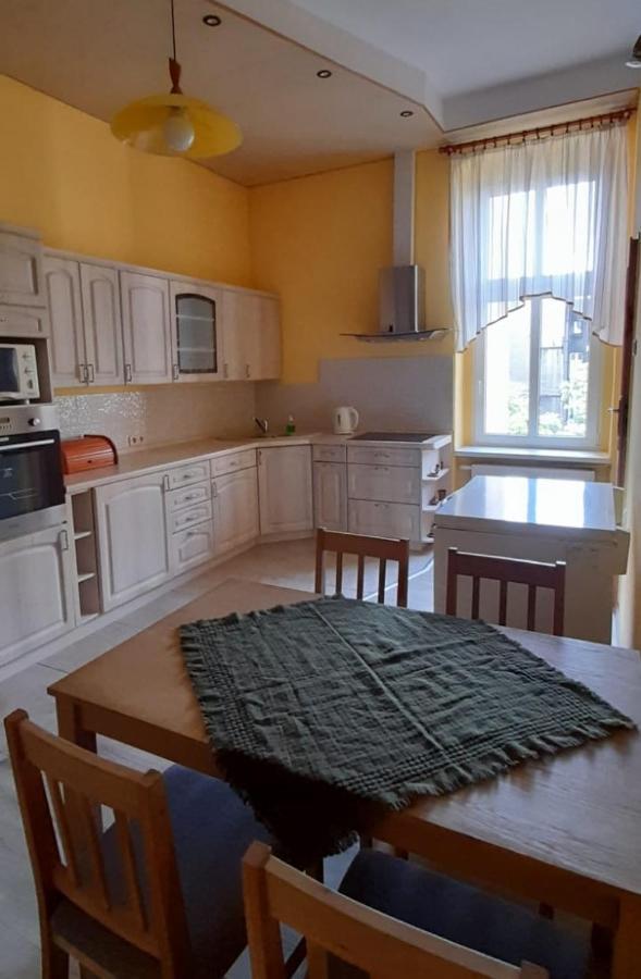Apartament Kasztanowy Lejlighed Gliwice Eksteriør billede